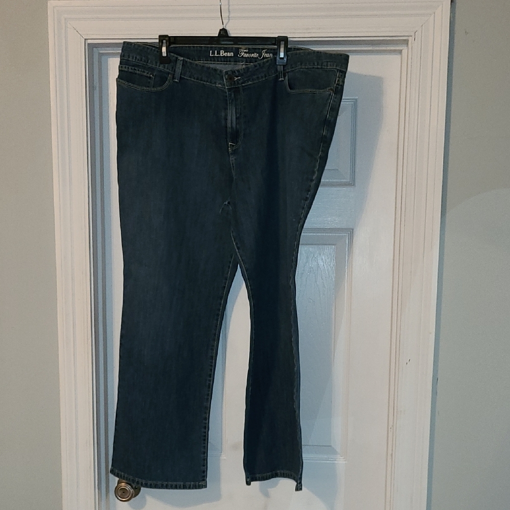 L.L. Bean Women's Dark Wash Straight-Leg Jeans
